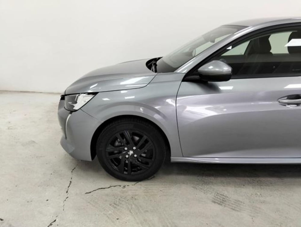 Peugeot 208 usata a Como (9)