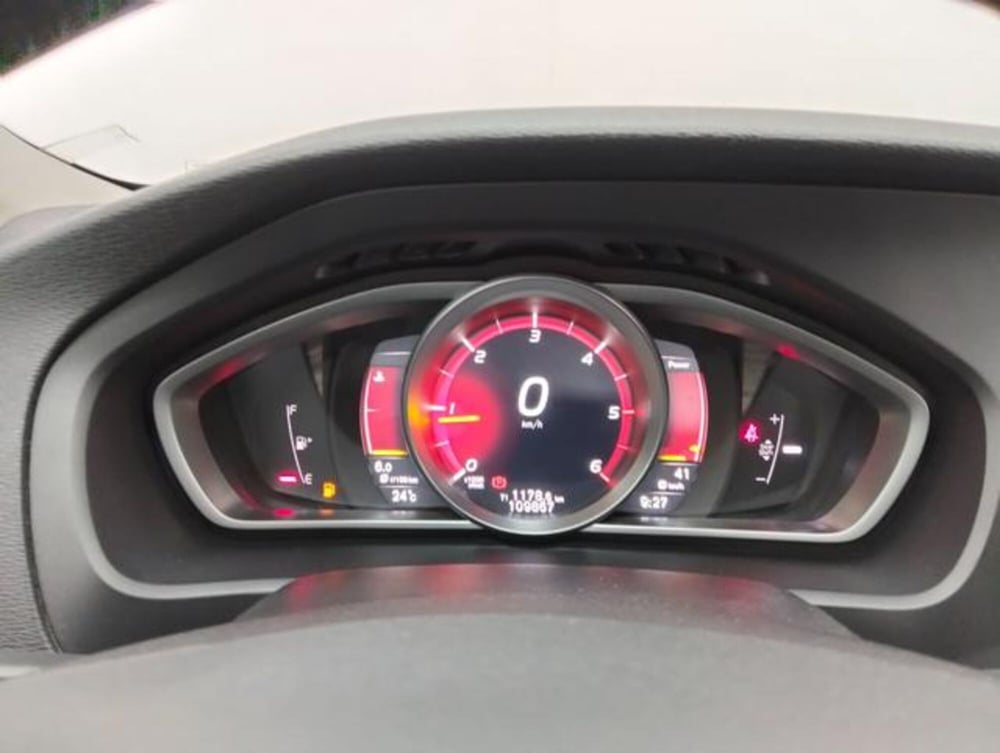 Volvo V40 usata a Como (12)