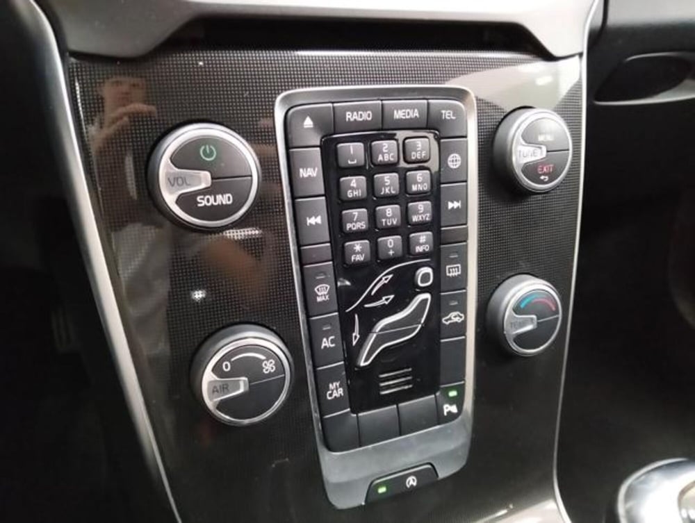 Volvo V40 usata a Como (16)