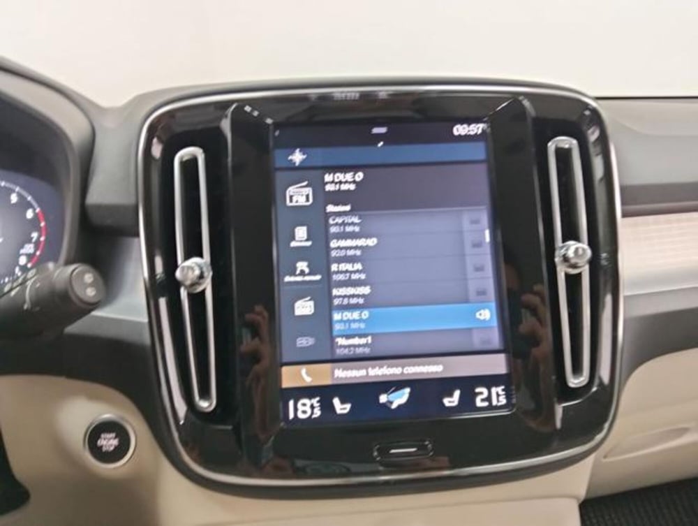 Volvo XC40 usata a Como (12)
