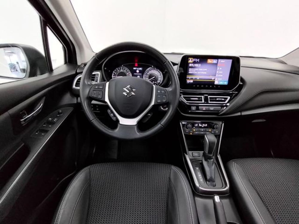 Suzuki S-Cross usata a Como (12)