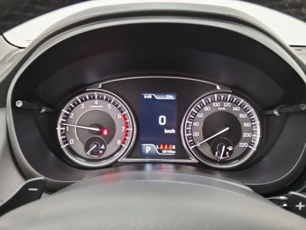 Suzuki S-Cross usata a Como (14)