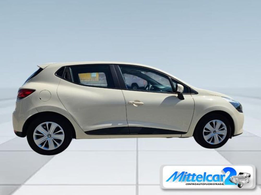 Renault Clio usata a Udine (2)