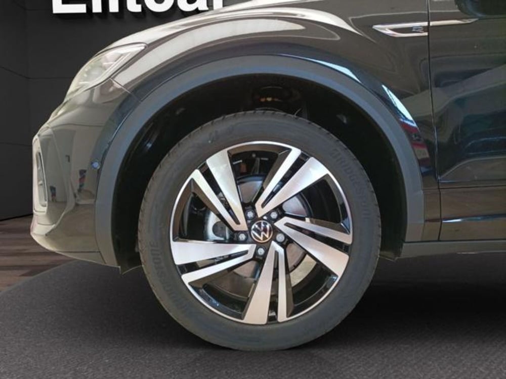 Volkswagen T-Roc nuova a Milano (5)