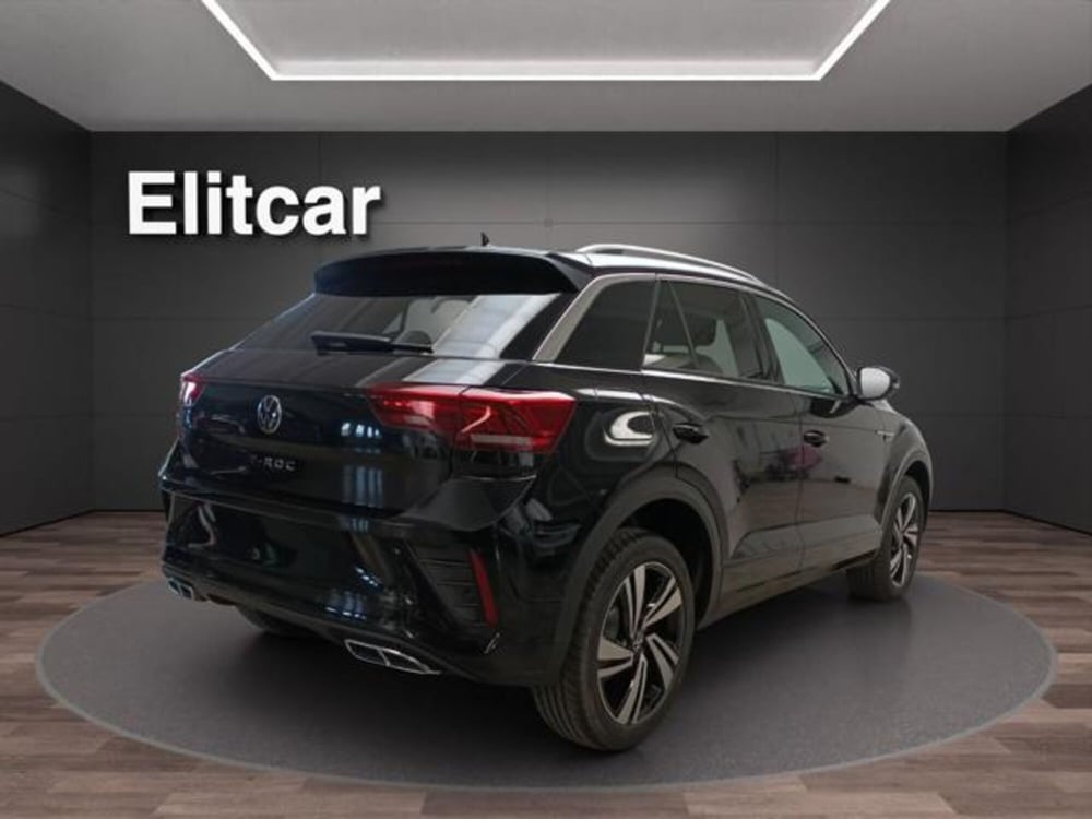 Volkswagen T-Roc nuova a Milano (7)