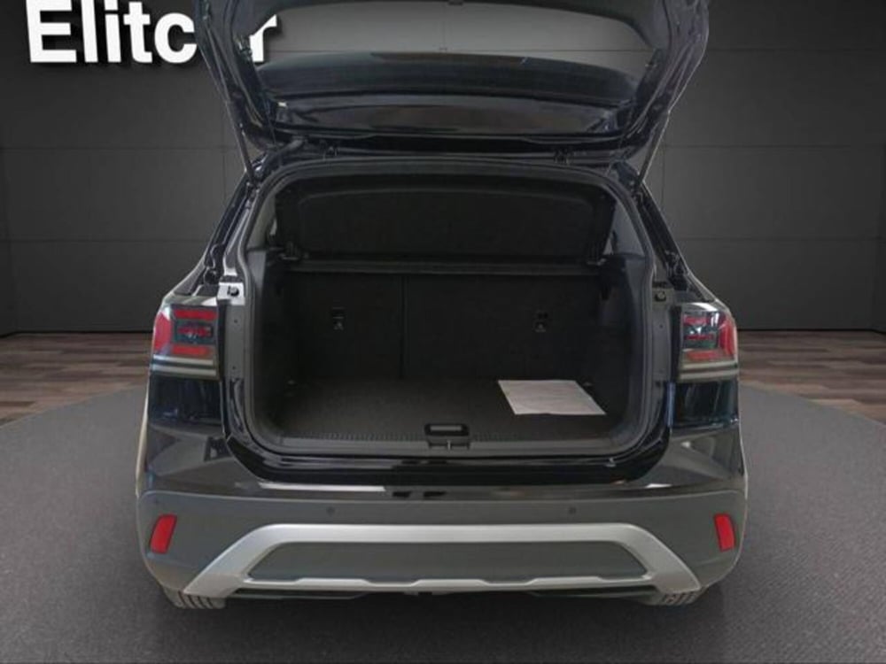 Volkswagen T-Cross nuova a Milano (14)