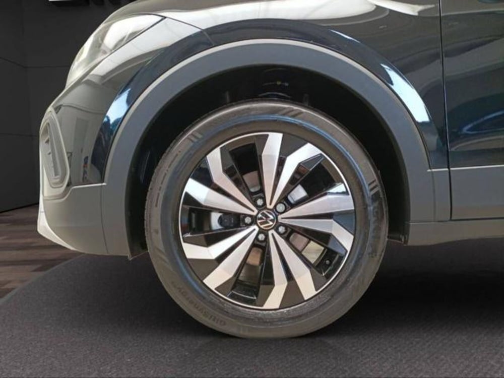 Volkswagen T-Cross nuova a Milano (6)