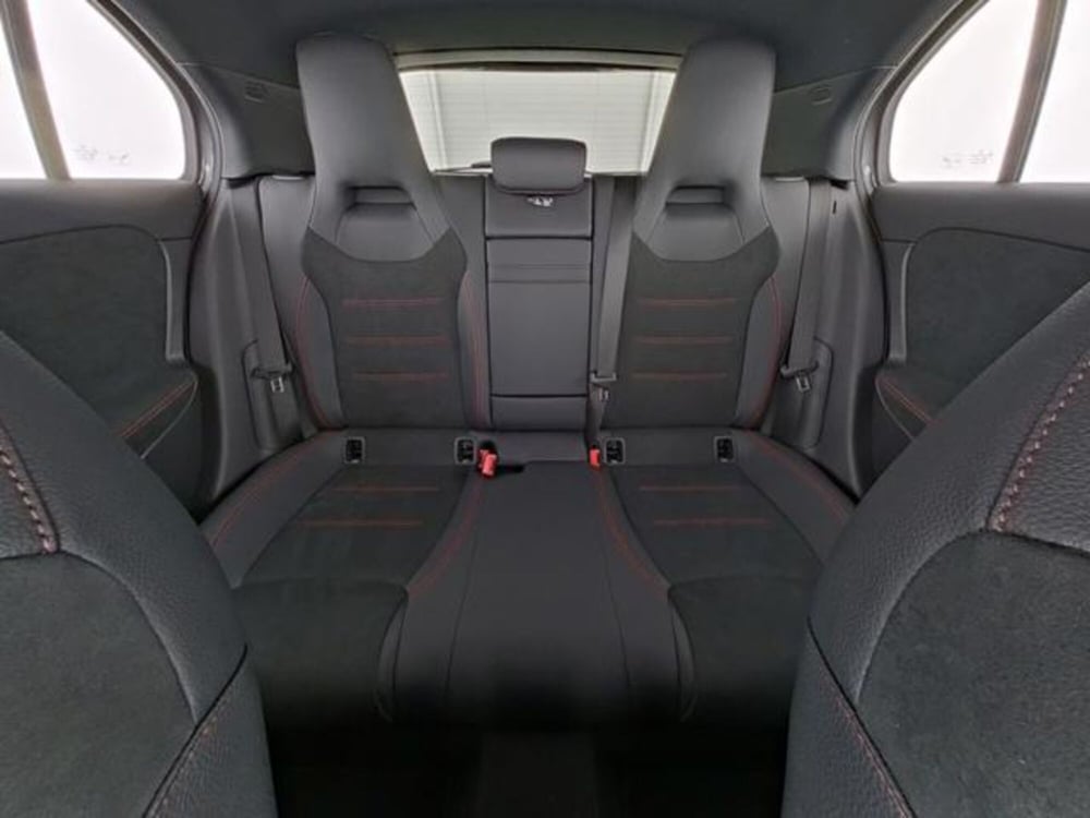 Mercedes-Benz Classe A usata a Milano (10)