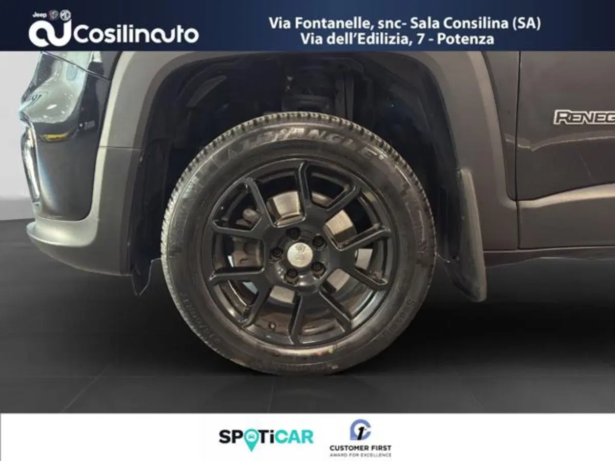 Jeep Renegade usata a Salerno (19)