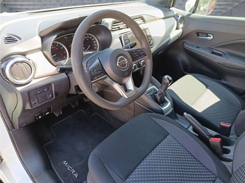 Nissan Micra usata a Bari (10)