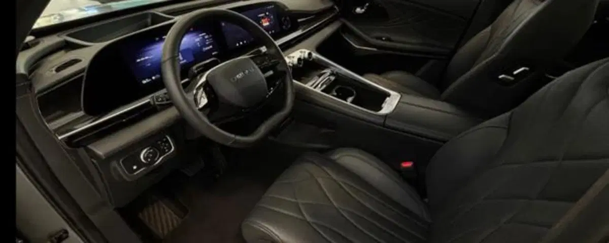 Omoda Omoda 9 SHS-P nuova a Bologna (9)