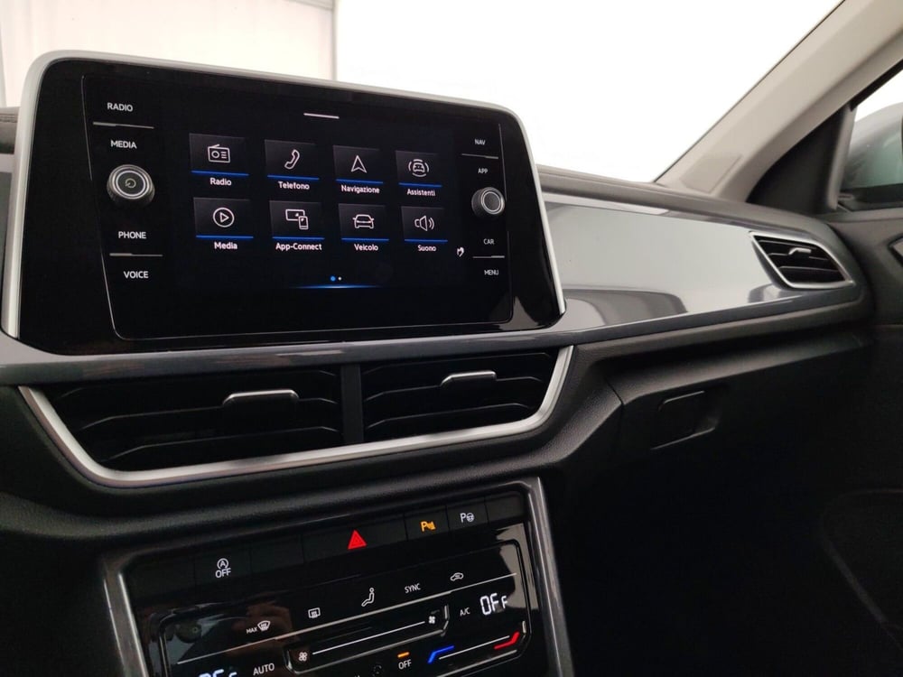 Volkswagen T-Roc usata a Massa-Carrara (13)