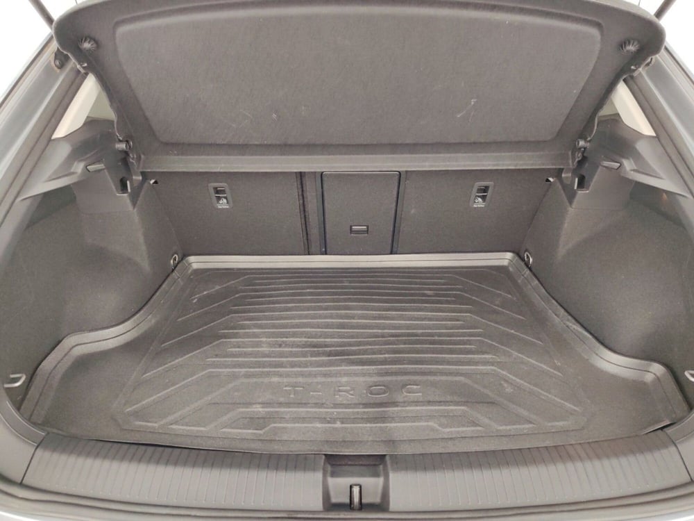 Volkswagen T-Roc usata a Massa-Carrara (17)