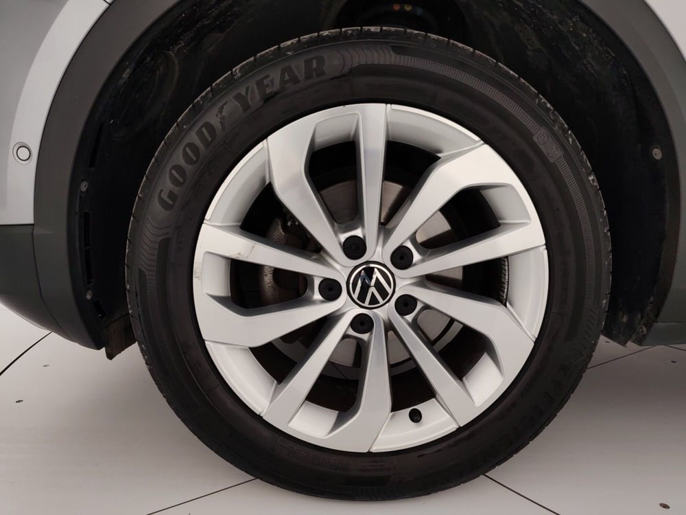 Volkswagen T-Roc usata a Massa-Carrara (6)