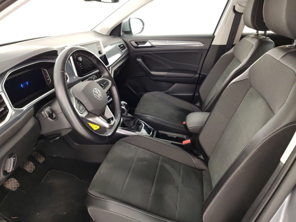 Volkswagen T-Roc usata a Massa-Carrara (7)