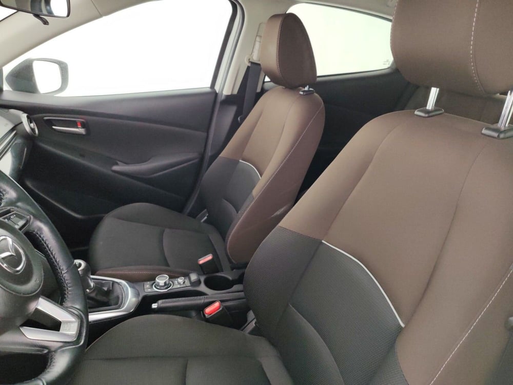 Mazda Mazda2 usata a Massa-Carrara (9)