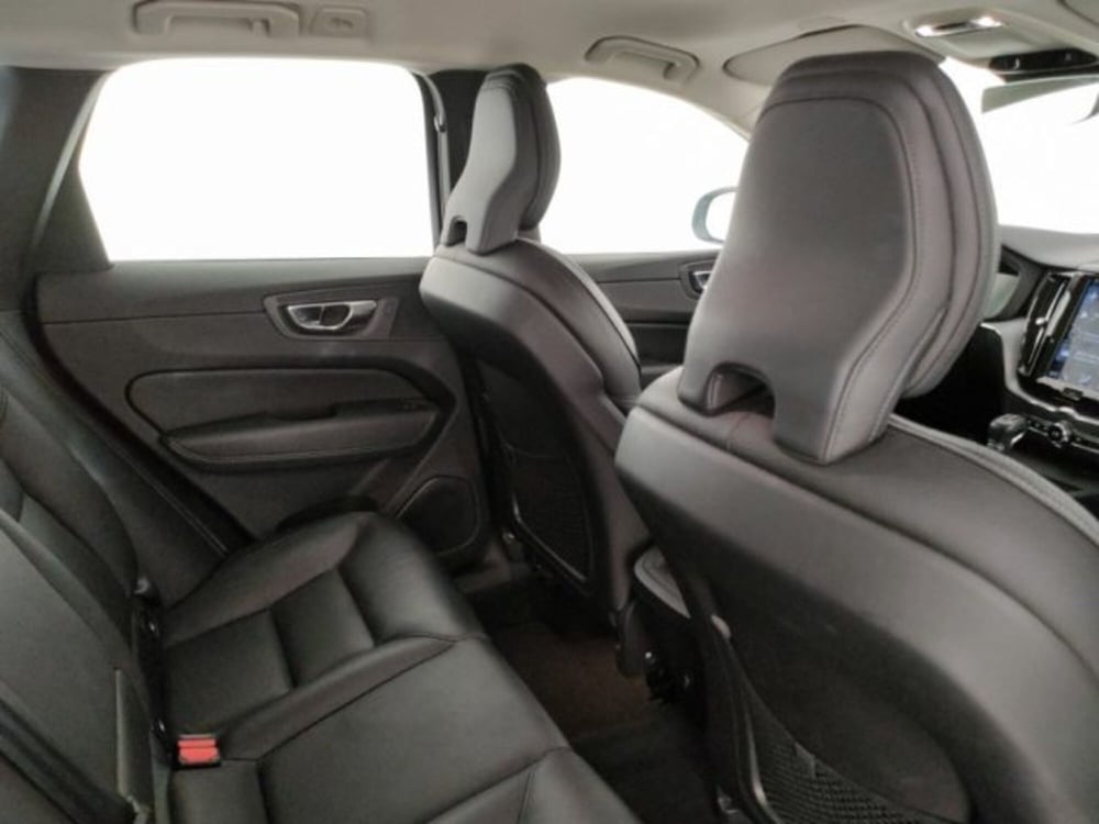 Volvo XC60 usata a Modena (11)