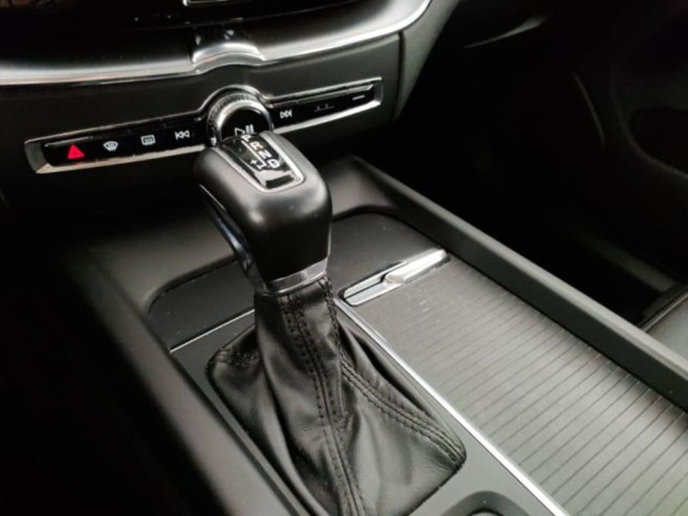 Volvo XC60 usata a Modena (16)