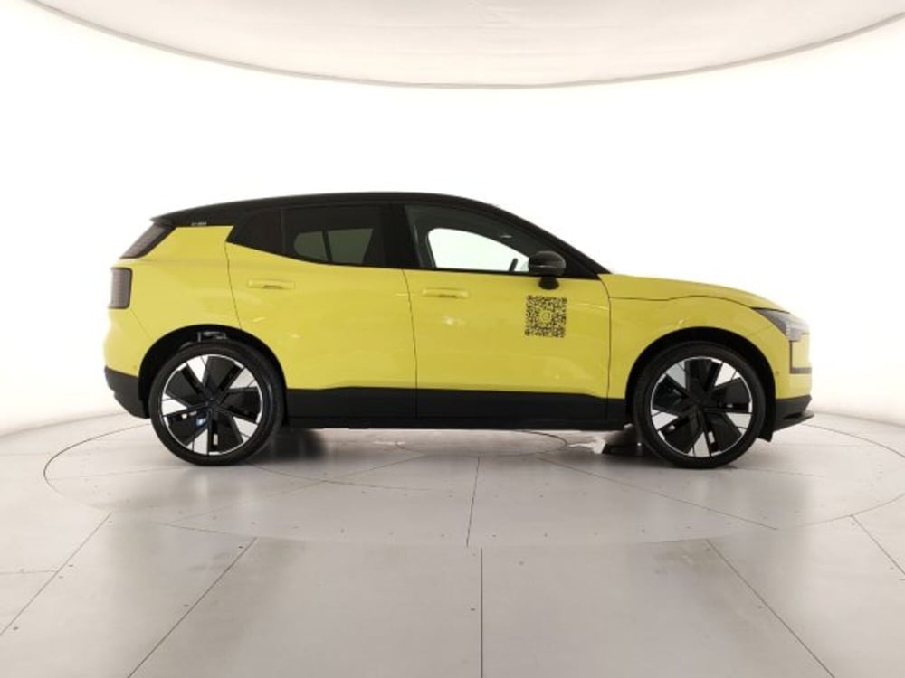 Volvo EX30 usata a Modena (7)