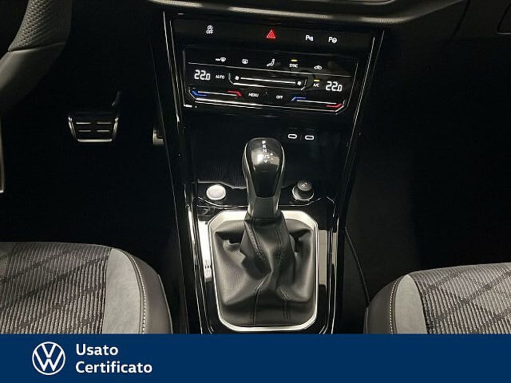 Volkswagen T-Roc nuova a Vicenza (10)