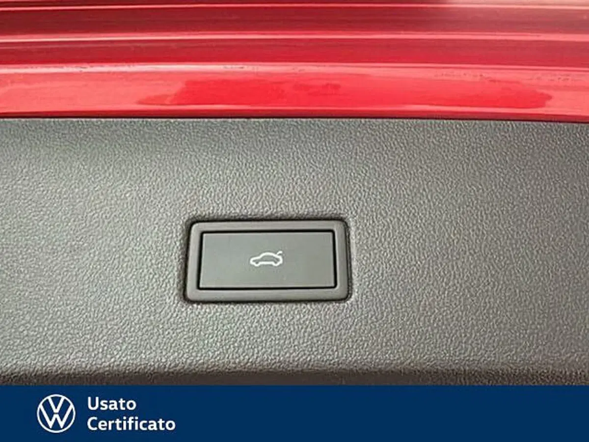Volkswagen T-Roc usata a Vicenza (20)
