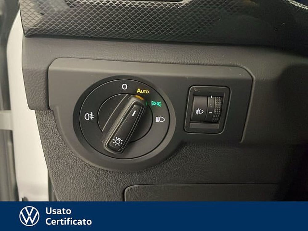 Volkswagen T-Cross nuova a Vicenza (15)