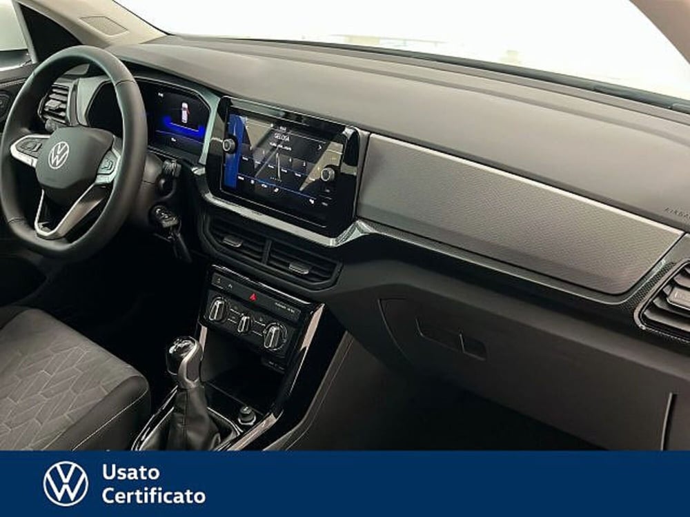 Volkswagen T-Cross nuova a Vicenza (6)