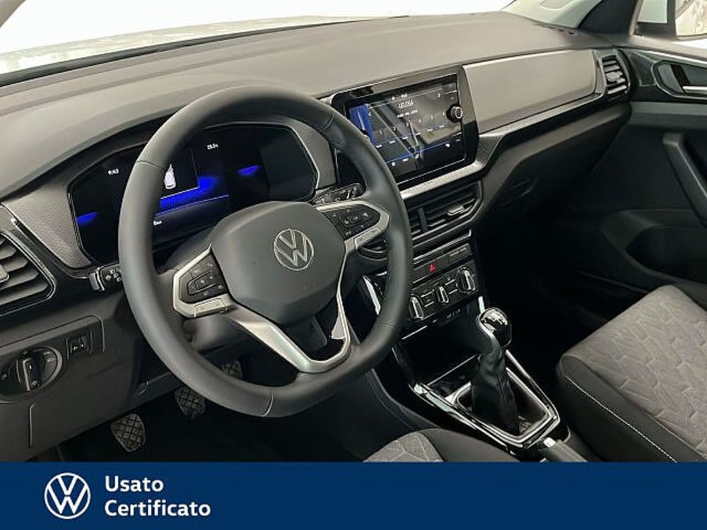 Volkswagen T-Cross nuova a Vicenza (7)
