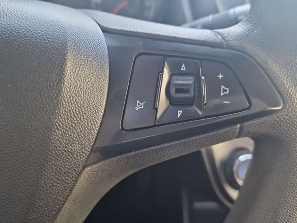 Opel Karl usata a Salerno (19)