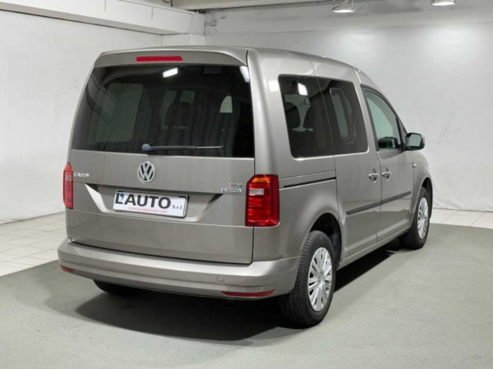 Volkswagen Caddy usata a Sondrio (5)