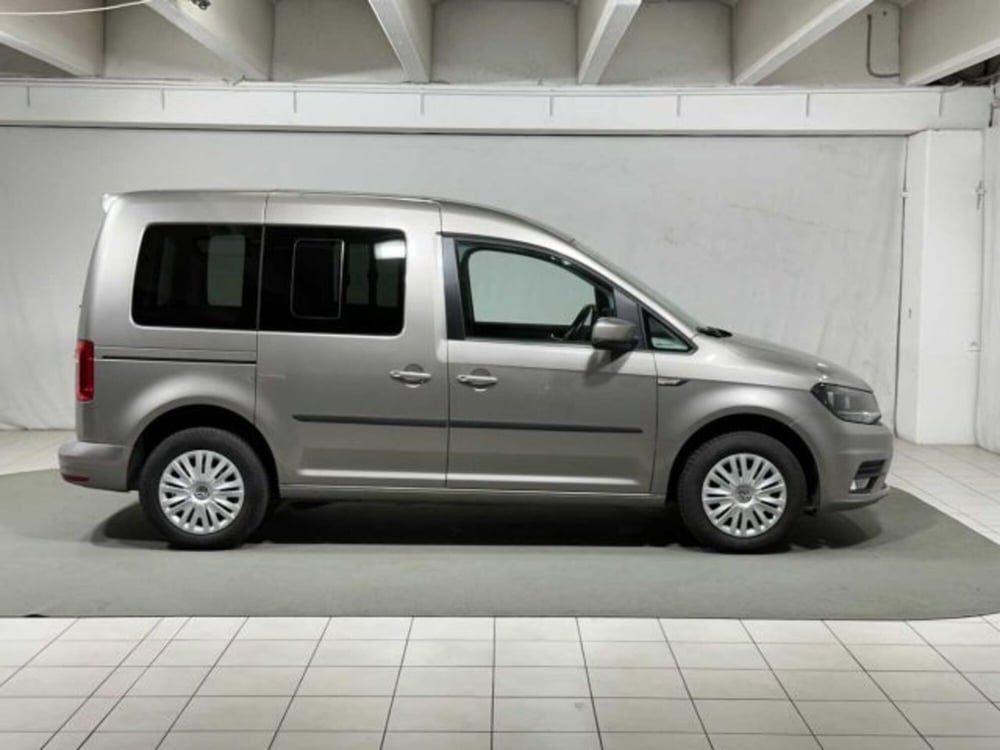 Volkswagen Caddy usata a Sondrio (6)