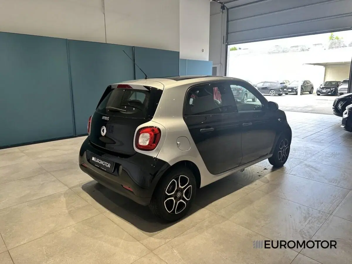 smart forfour usata a Bari (5)