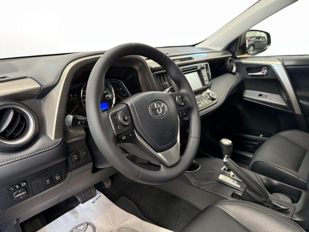 Toyota Rav4 usata a Monza e Brianza (11)