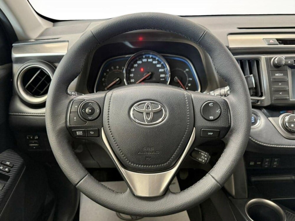 Toyota Rav4 usata a Monza e Brianza (7)
