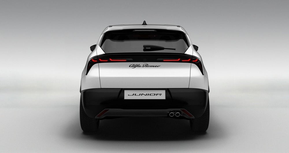 Alfa Romeo Junior nuova a Macerata (4)