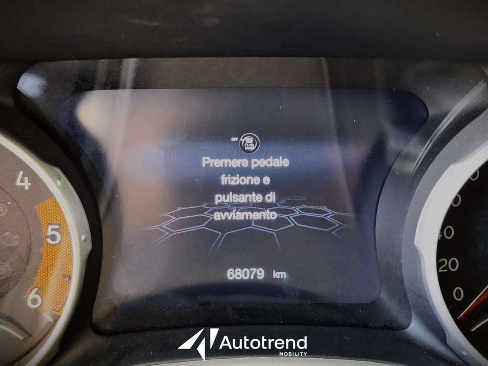 Jeep Compass usata a Bari (8)