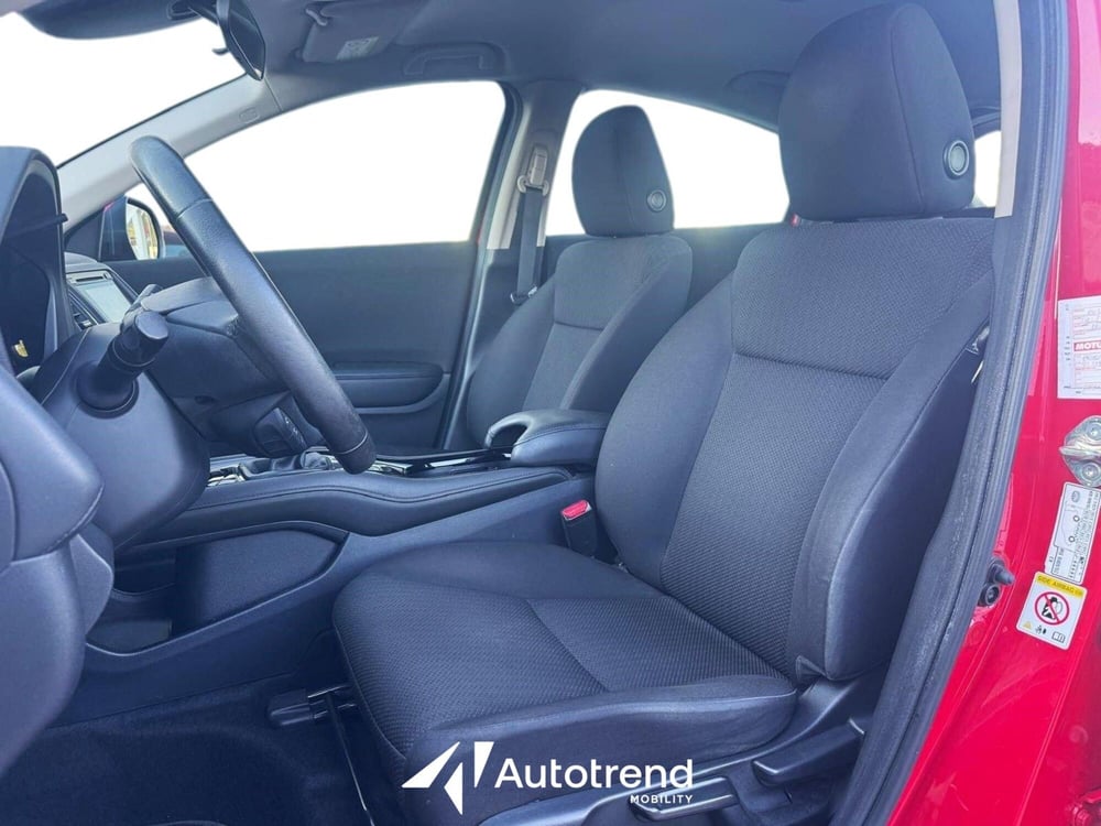 Honda HR-V usata a Bari (5)