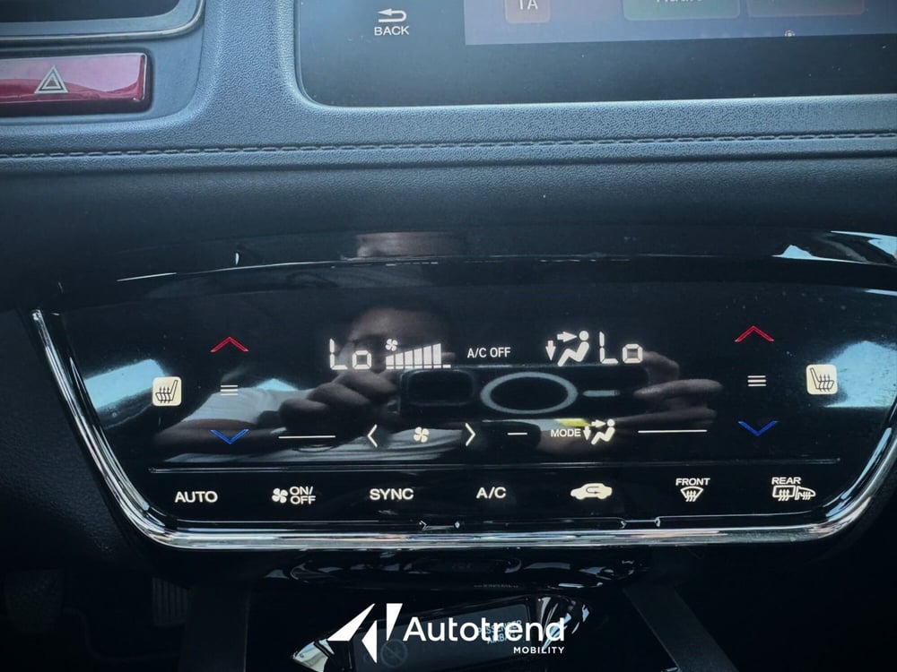 Honda HR-V usata a Bari (9)