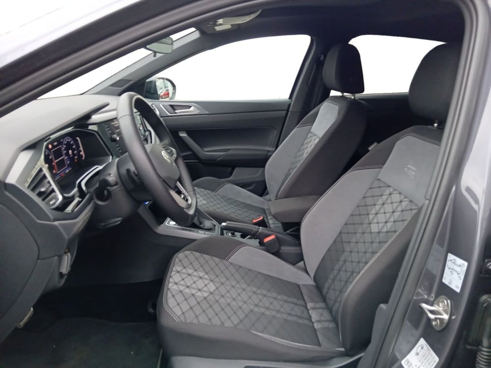 Volkswagen Taigo usata a Modena (11)