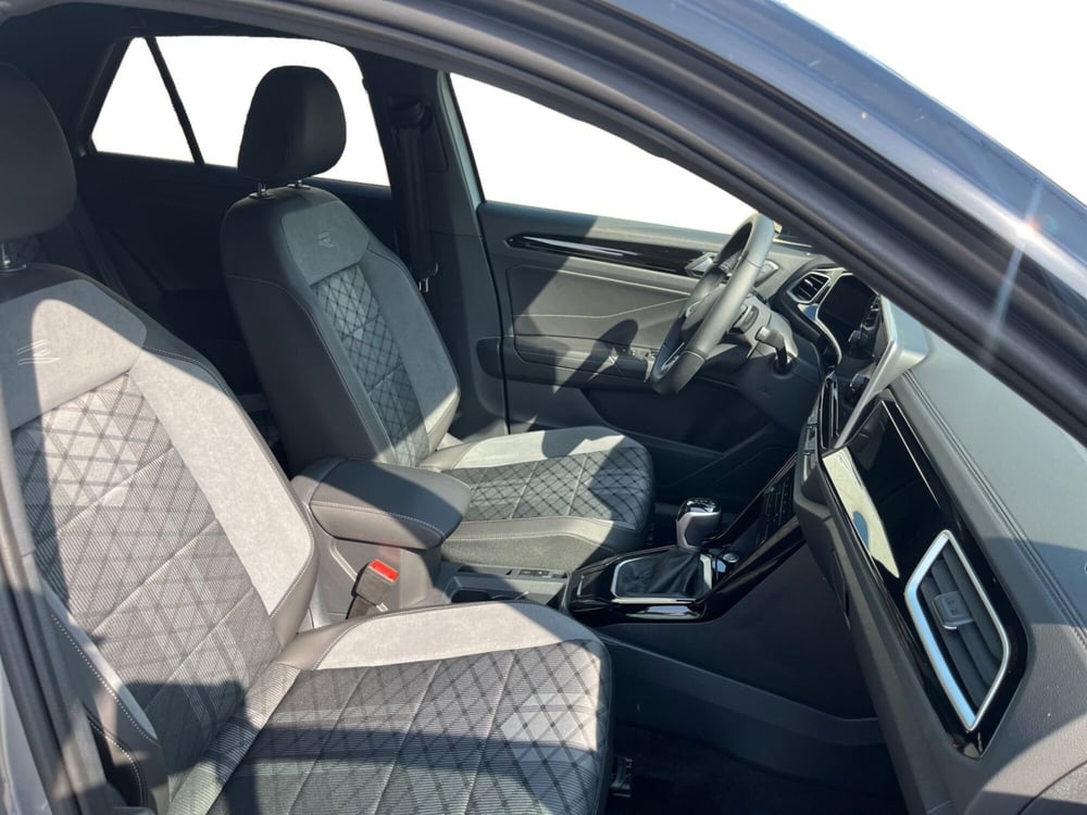 Volkswagen T-Roc nuova a Modena (10)