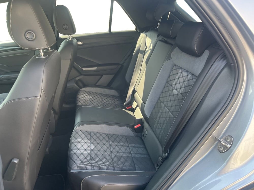 Volkswagen T-Roc nuova a Modena (11)