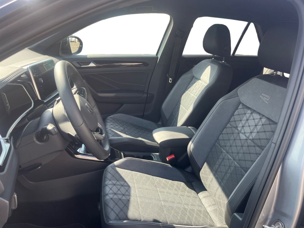 Volkswagen T-Roc nuova a Modena (15)