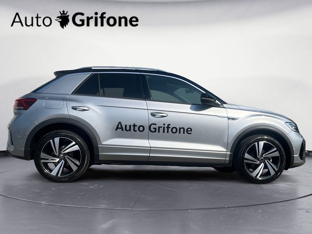 Volkswagen T-Roc nuova a Modena (3)