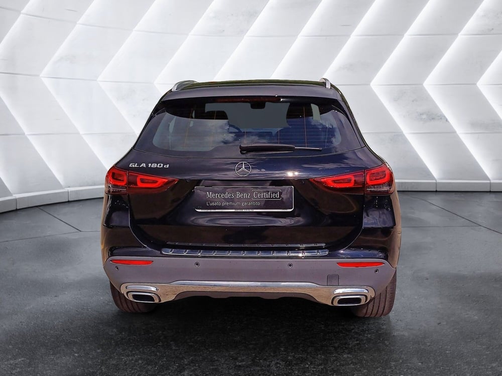Mercedes-Benz GLA SUV usata  (3)