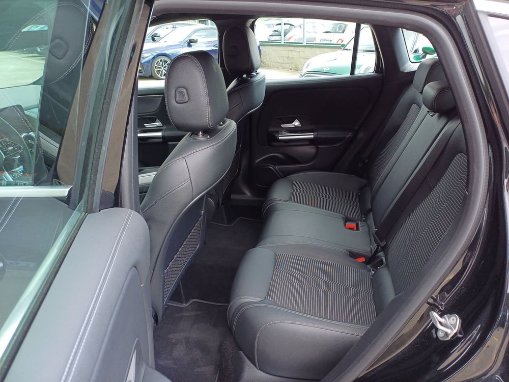 Mercedes-Benz GLA SUV usata  (7)