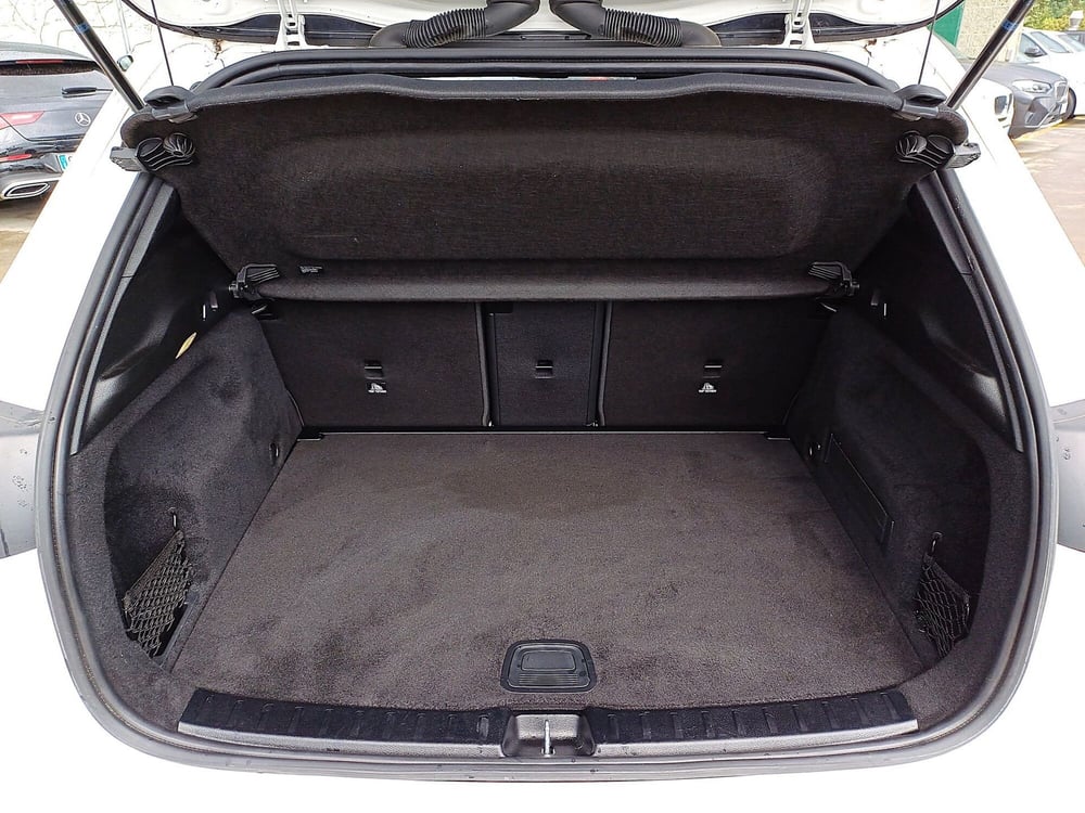Mercedes-Benz GLA SUV usata  (13)