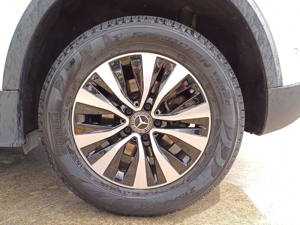 Mercedes-Benz GLA SUV usata  (14)