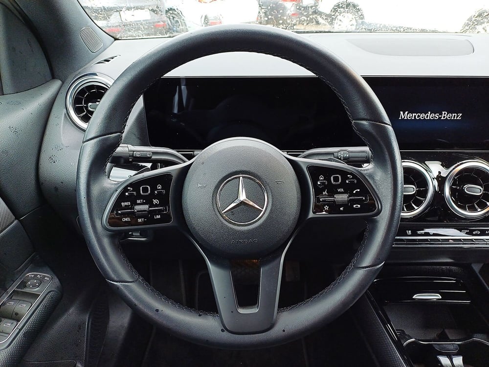 Mercedes-Benz GLA SUV usata  (15)