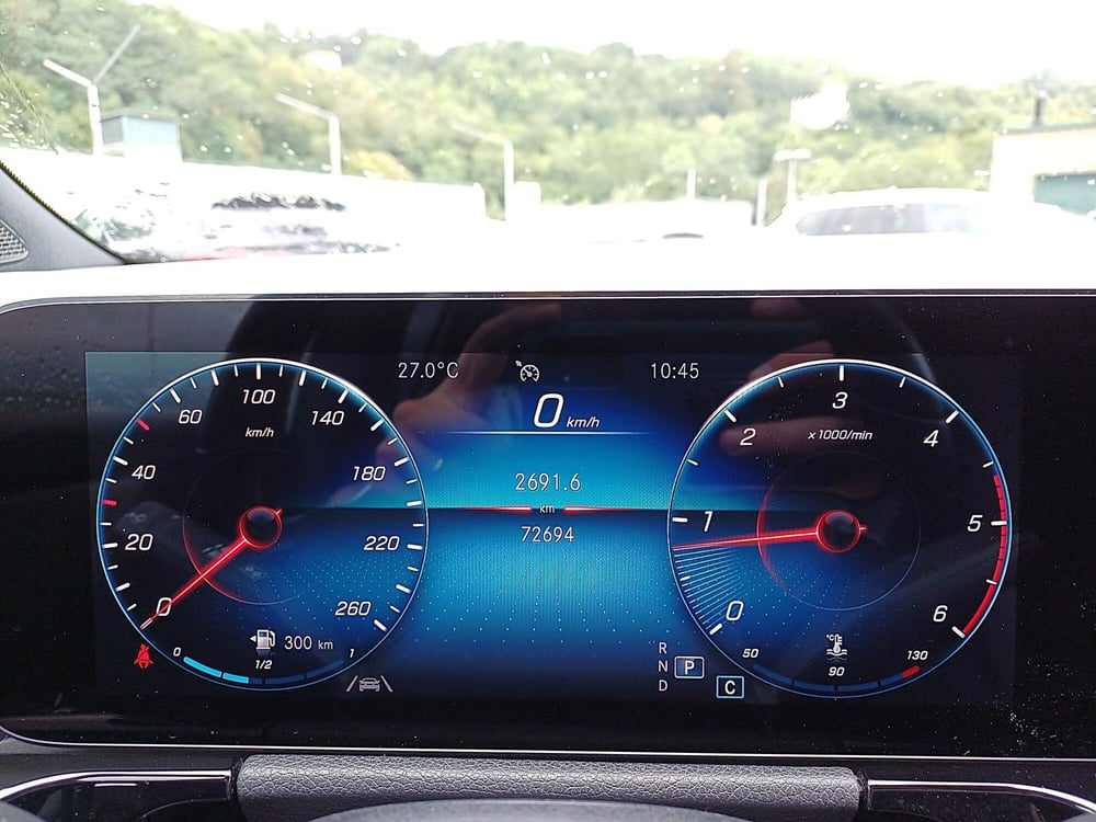 Mercedes-Benz GLA SUV usata  (16)