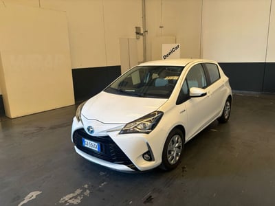 Toyota Yaris 1.5 Hybrid 5 porte Lounge del 2020 usata a Milano